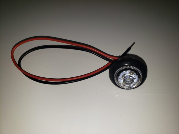 3/4" RED BULLET LIGHT